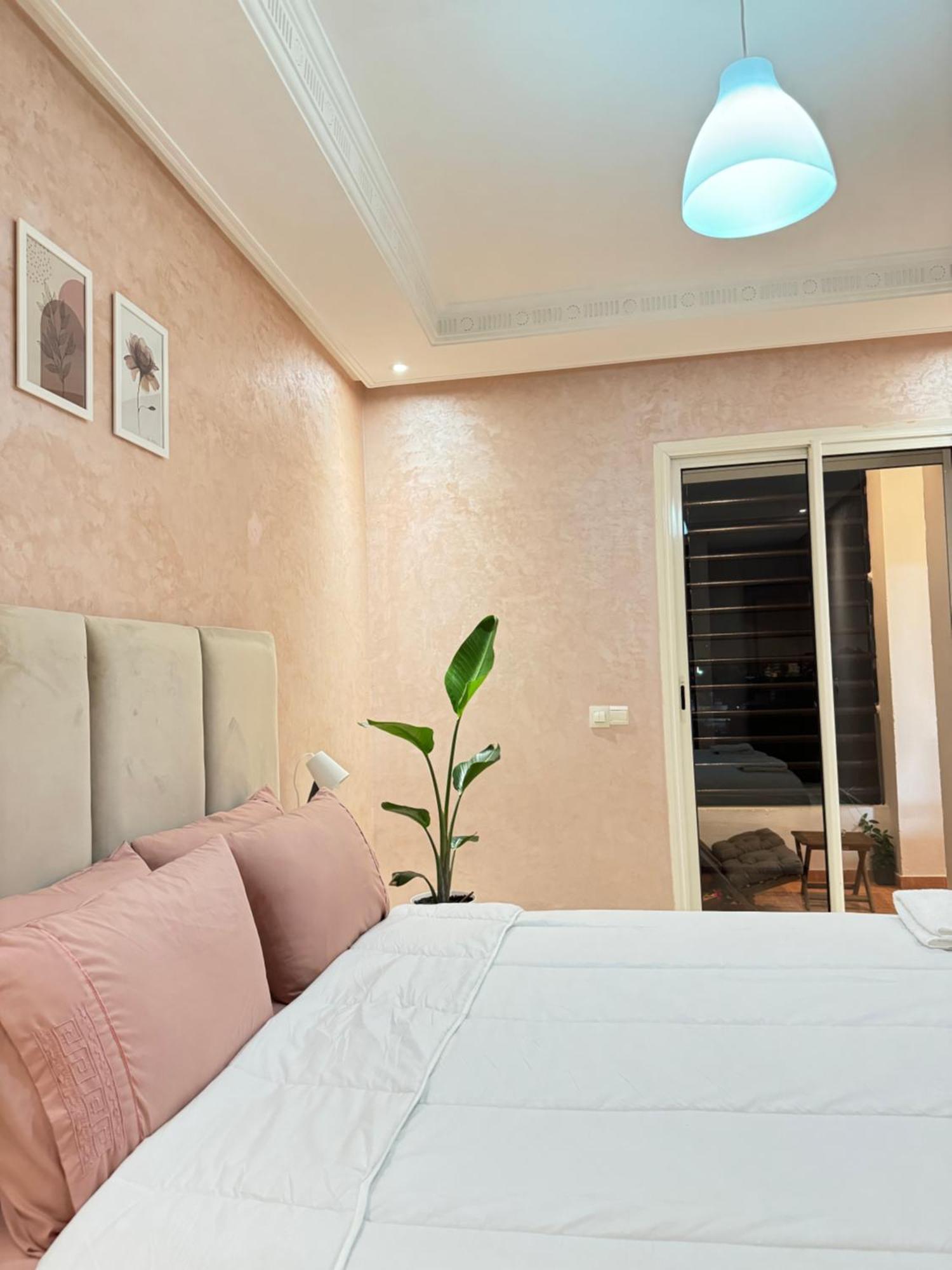 Suitouiss - Agdal 2 - Appartement A 2 Minutes De La Gare De Train Tgv Rabat Exterior photo