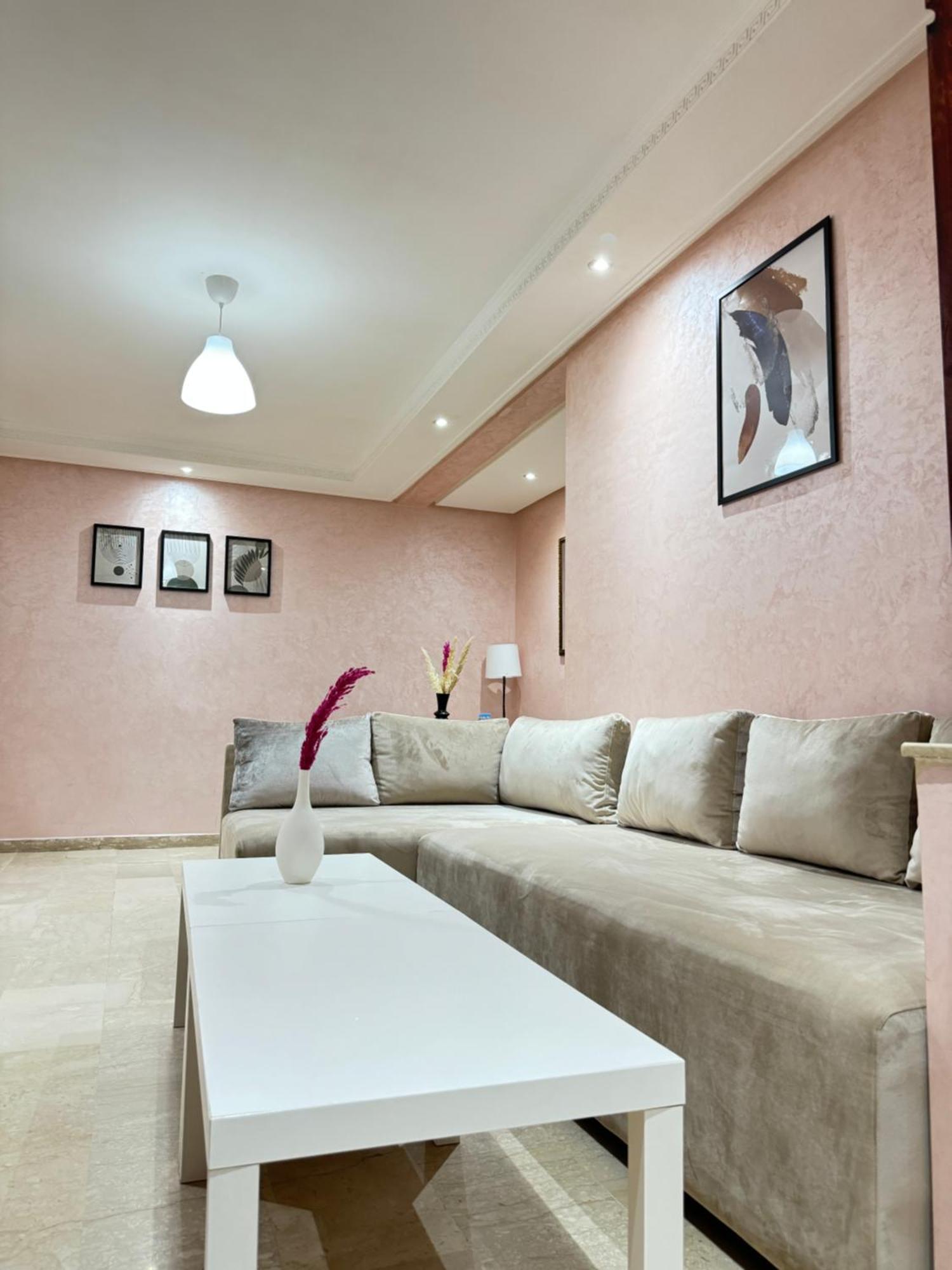 Suitouiss - Agdal 2 - Appartement A 2 Minutes De La Gare De Train Tgv Rabat Exterior photo