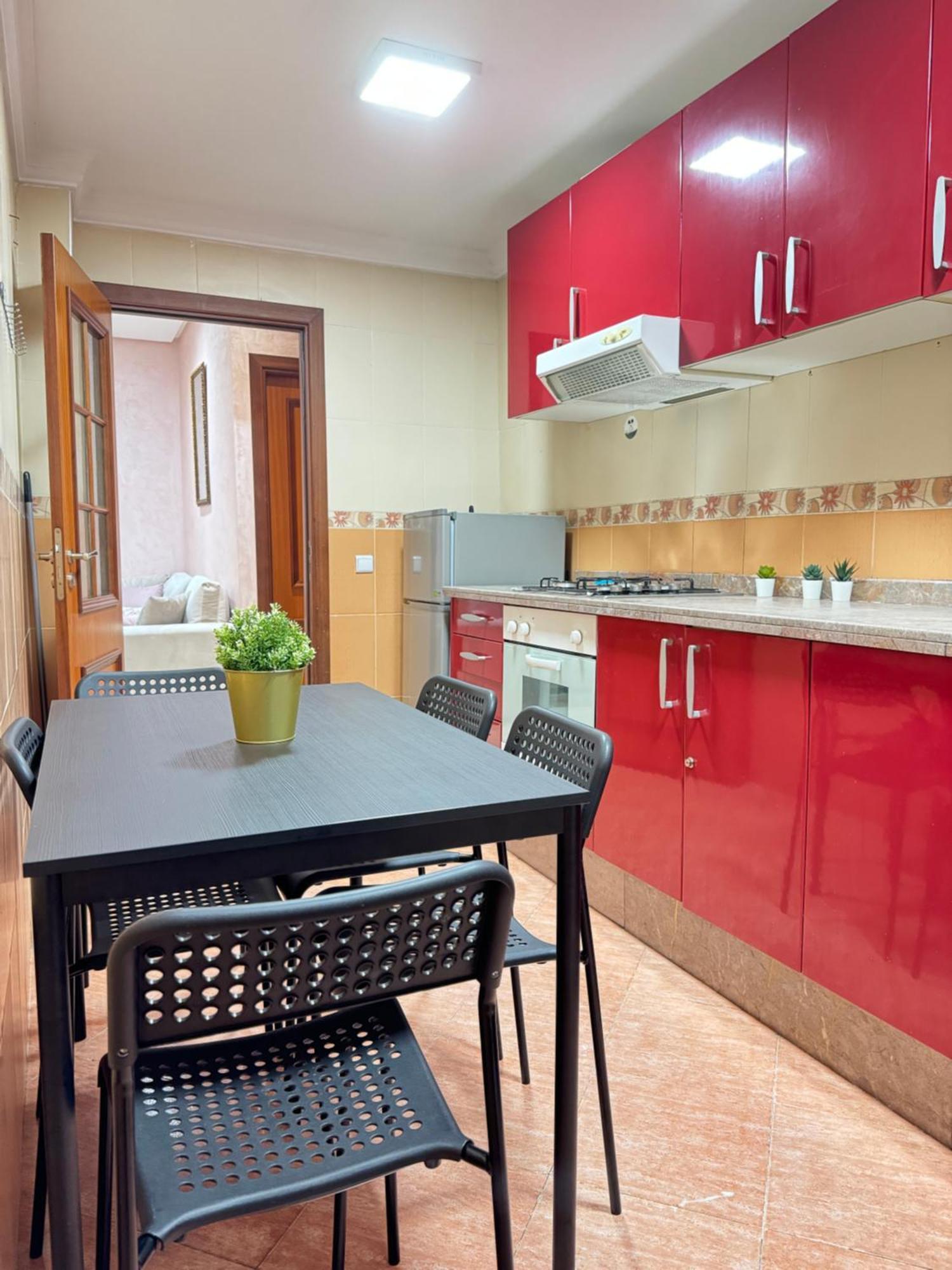 Suitouiss - Agdal 2 - Appartement A 2 Minutes De La Gare De Train Tgv Rabat Exterior photo